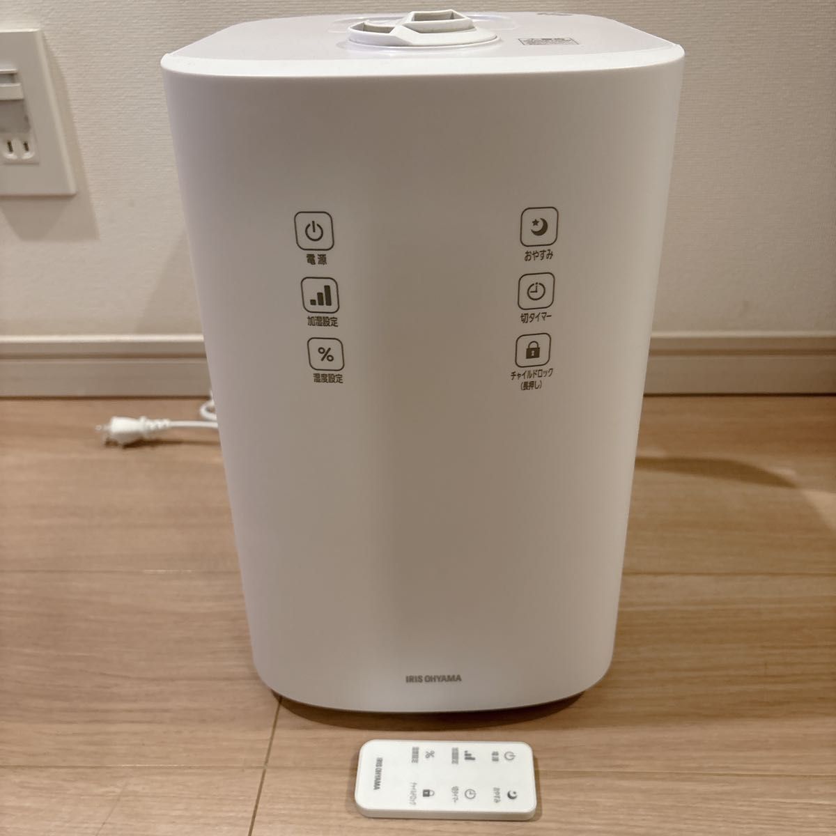 アイリスオーヤマ 上給水ハイブリッド加湿器 UHK-500W IRIS アイリスオーヤマ 上給水ハイブリッド加湿器 UHK-500W IRIS
