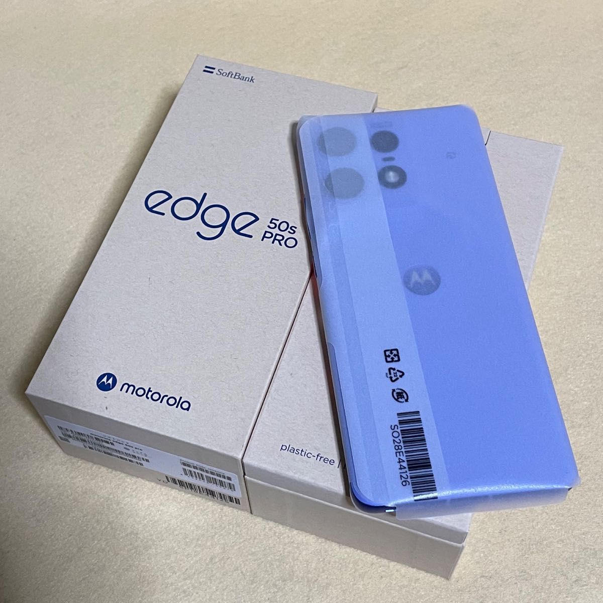カラーバリエーション | motorola edge 50s pro | スマホ体験ナビ