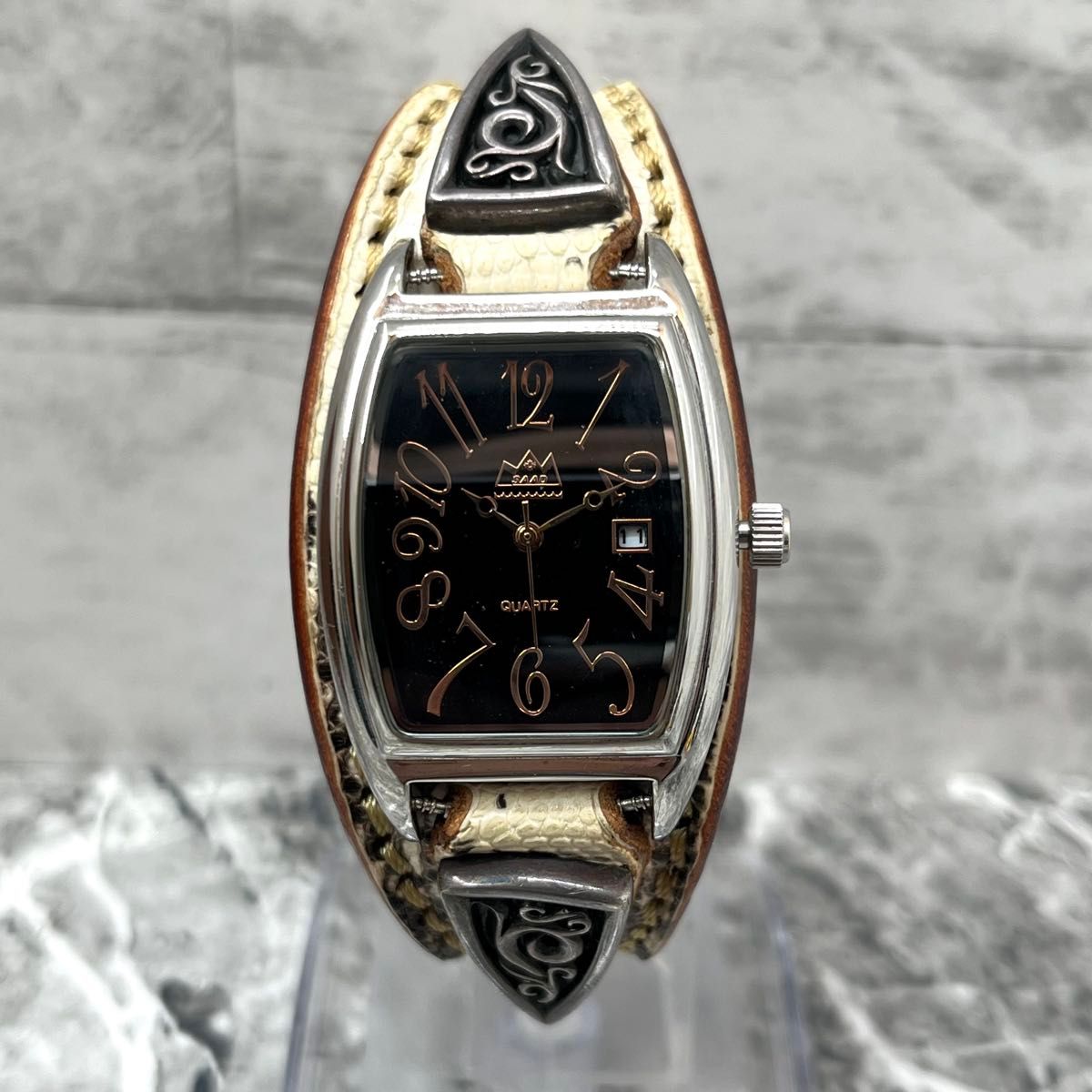 海外輸入】 稼働品】SAAD サード 電池新品の通販 レザーバンド 海外輸入】 稼働品】SAAD サード 電池新品の通販 レザーバンド