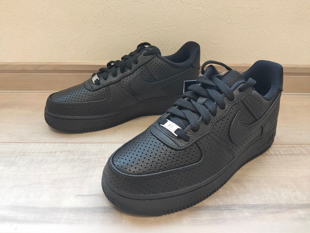26 5cm 新品 NIKE AIR FORCE 1 SP ナイキ エア フォース 黒 26 5cm 新品 NIKE AIR FORCE 1 SP ナイキ エア フォース 黒