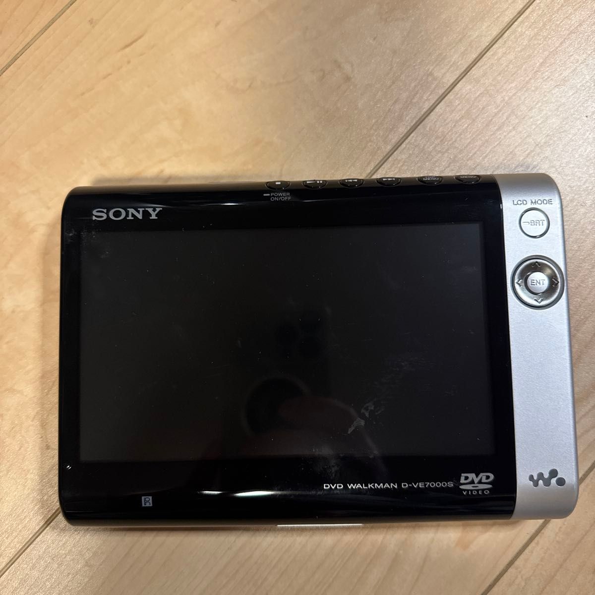 SONY DVD WALKMAN D-VE7000S ポータブルDVDプレーヤー|Yahoo SONY DVD WALKMAN D-VE7000S ポータブルDVDプレーヤー|Yahoo