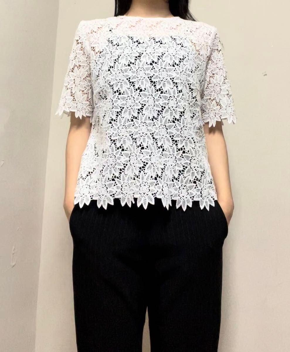 P00237 ZARA woman 総レース お花柄 上品なレーストップス カットソー 涼しげなトップス S