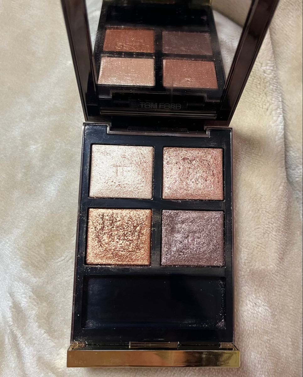 TOM FORD アイシャドウ サスピション 04A トムフォード アイ TOM FORD アイシャドウ サスピション 04A トムフォード アイ
