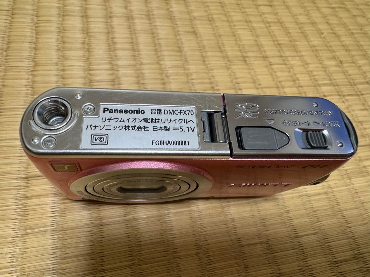 美品 完動品】パナソニックDMC-FX70 おまけ付き Panasonic 美品 完動品】パナソニックDMC-FX70 おまけ付き Panasonic