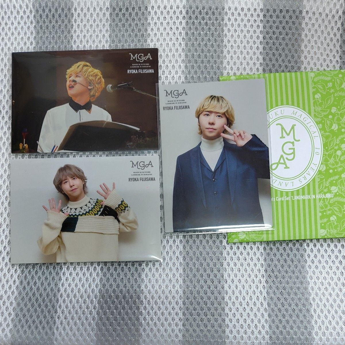 スリーブ入り Mrs GREEN APPLE MGAポップアップストア フォト スリーブ入り Mrs GREEN APPLE MGAポップアップストア フォト