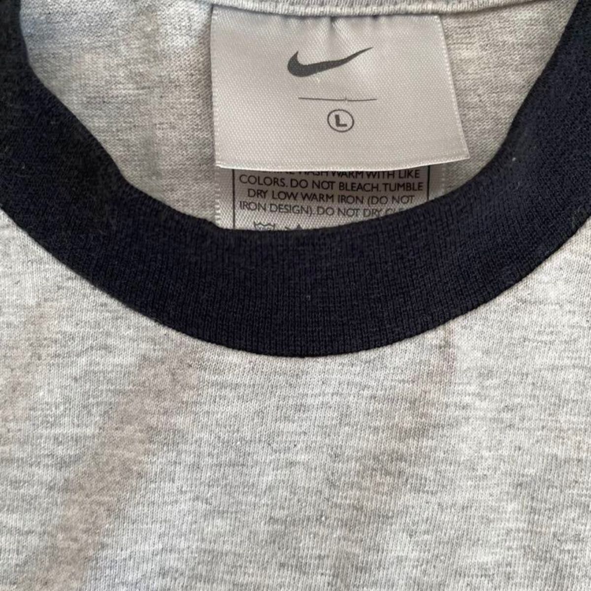美品】00s NIKE ロゴ Tシャツ 90s archive y2k Tシャツ 半袖T 美品】00s NIKE ロゴ Tシャツ 90s archive y2k Tシャツ 半袖T