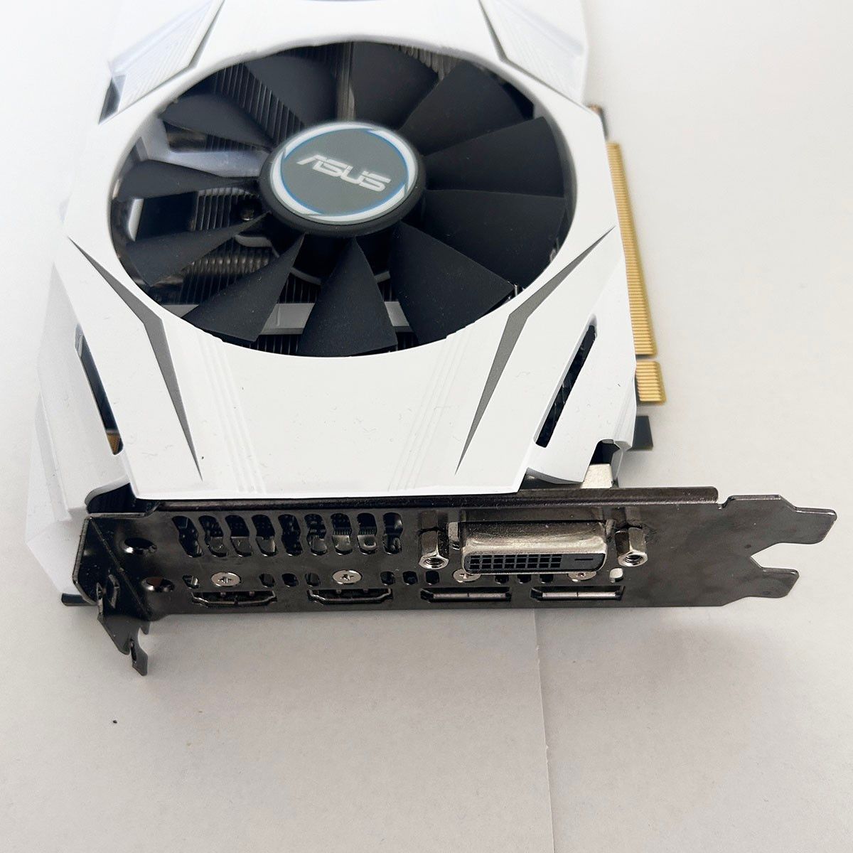 ASUS GTX1070 8GB + GTX1070ti 8GB 白 GeForce 2個セット|Yahoo ASUS GTX1070 8GB + GTX1070ti 8GB 白 GeForce 2個セット|Yahoo