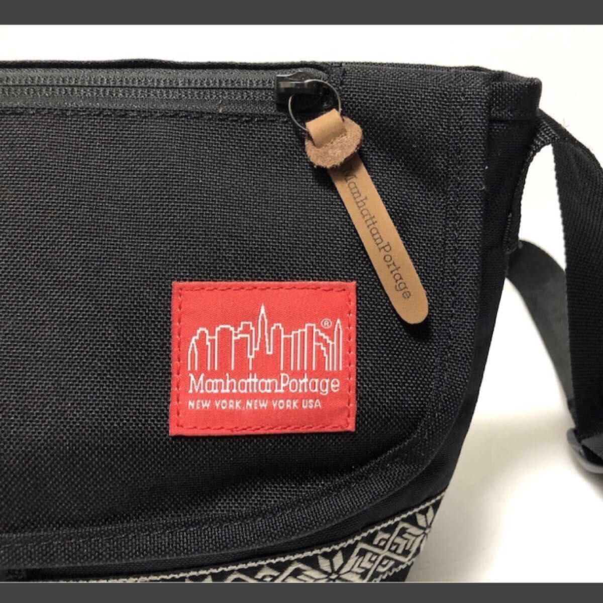 マンハッタンポーテージ 2501082 限定 S 刺繍 ブラック 黒 マンハッタンポーテージ 2501082 限定 S 刺繍 ブラック 黒