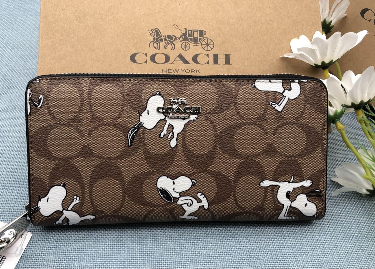 COACH 長財布 財布 コーチ SNOOPY スヌーピー シグネチャー COACH 長財布 財布 コーチ SNOOPY スヌーピー シグネチャー