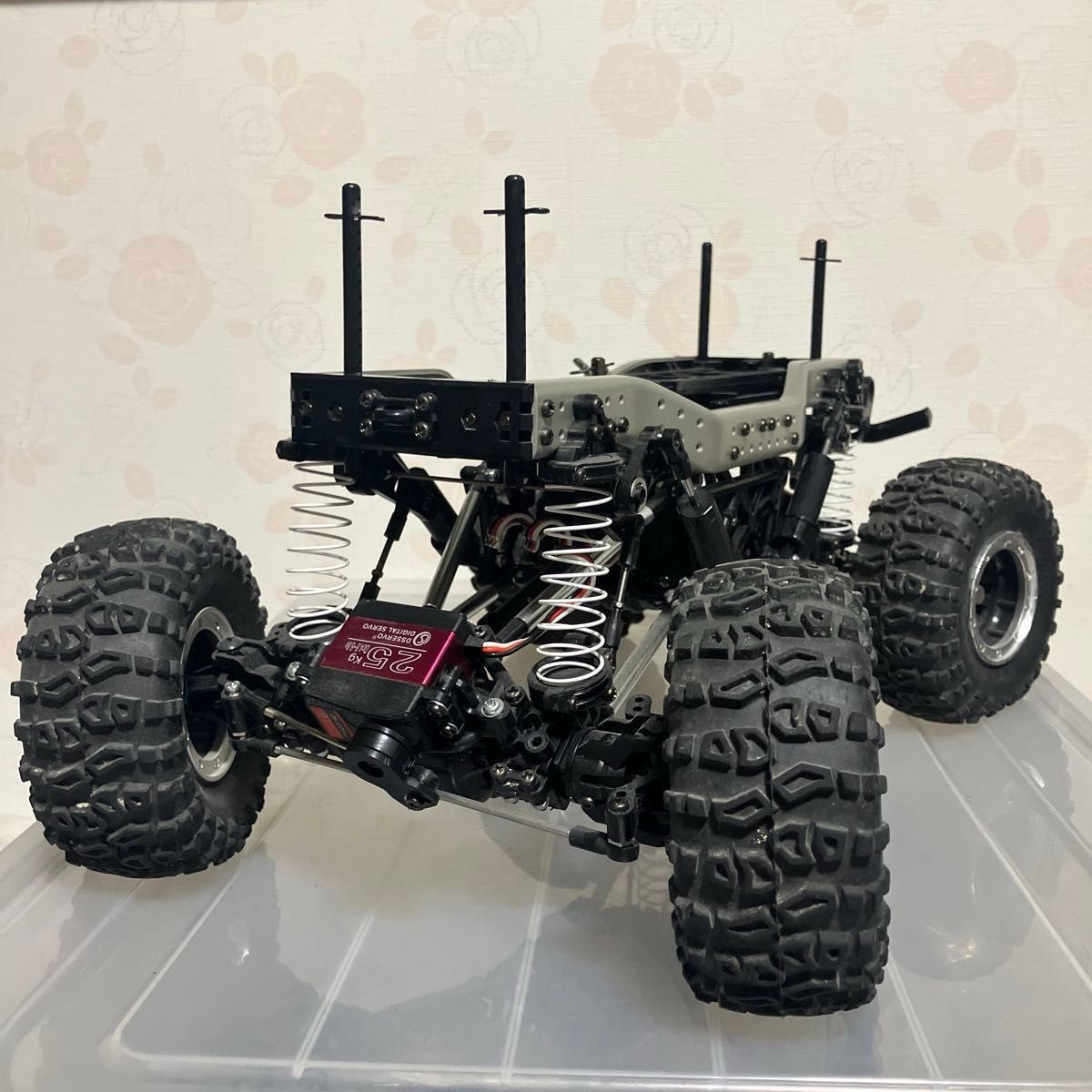 タミヤ CR-01 組立済 サーボ2個付 4WS仕様 ブラシモーター付 タミヤ CR-01 組立済 サーボ2個付 4WS仕様 ブラシモーター付