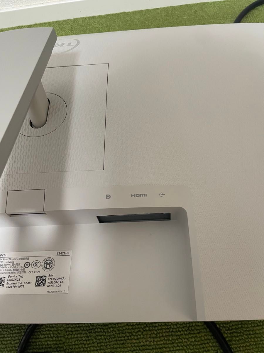 美品 Dell 2021年製 モニター縦横回転 高さ調節機能付き 美品 Dell 2021年製 モニター縦横回転 高さ調節機能付き