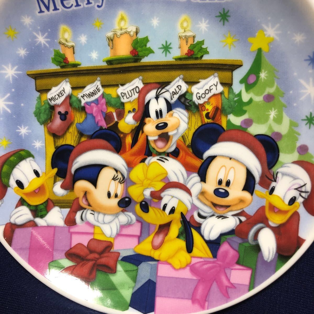 ＊レア＊ Disney ディズニー ミッキー＆ミニーと仲間達 クリスマス 陶器 プレート皿 クリスマスプレート_画像2