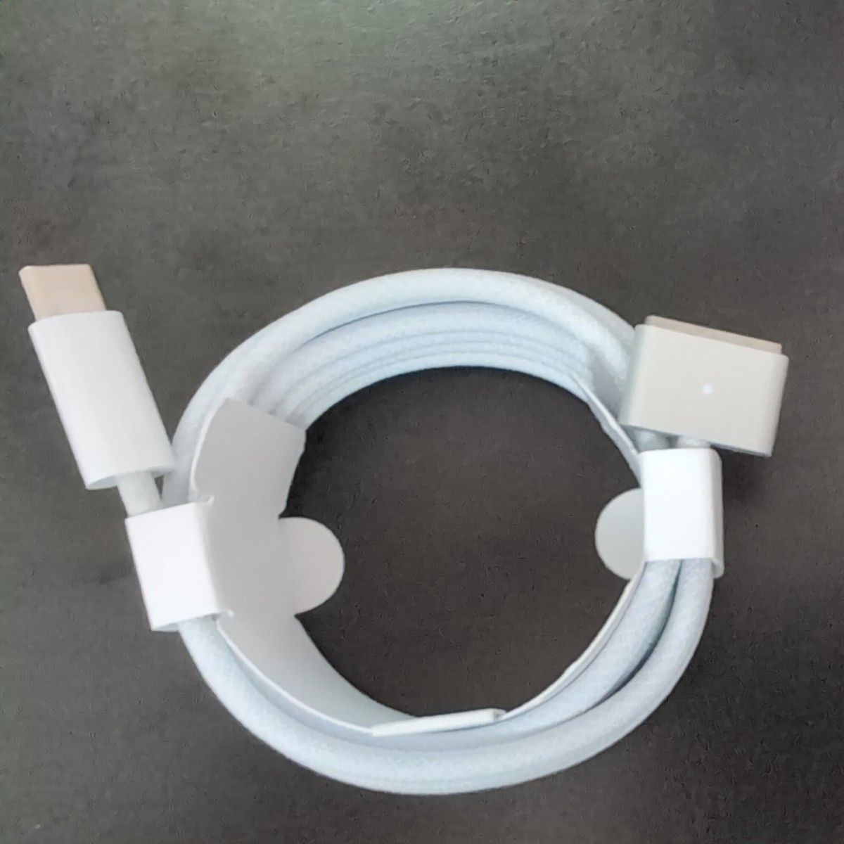Apple 純正 30W USB-C電源アダプタ MagSafe3 純正ケーブルセット Apple 純正 30W USB-C電源アダプタ MagSafe3 純正ケーブルセット
