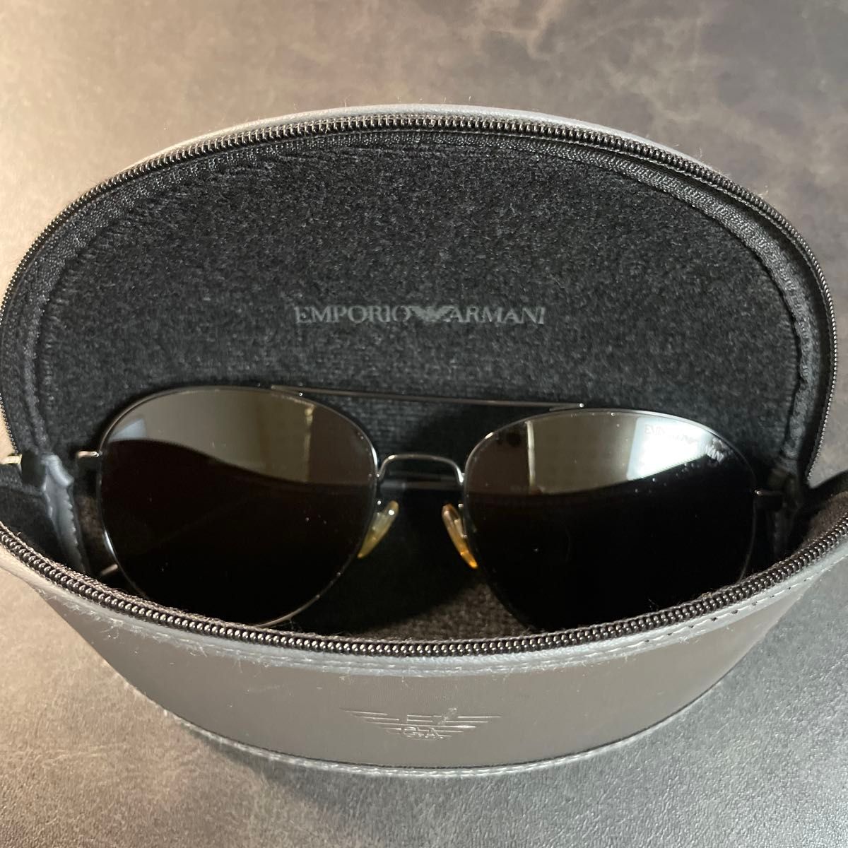 ほぼ未使用】Emporio Armani サングラス ブラック ケース付き ほぼ未使用】Emporio Armani サングラス ブラック ケース付き