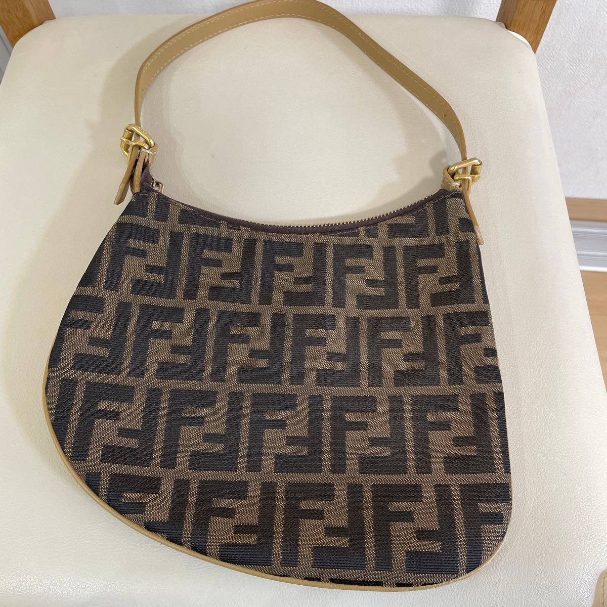 FENDI ズッカ柄 ワンハンドルバッグ ブラウン ヴィンテージ FENDI ズッカ柄 ワンハンドルバッグ ブラウン ヴィンテージ