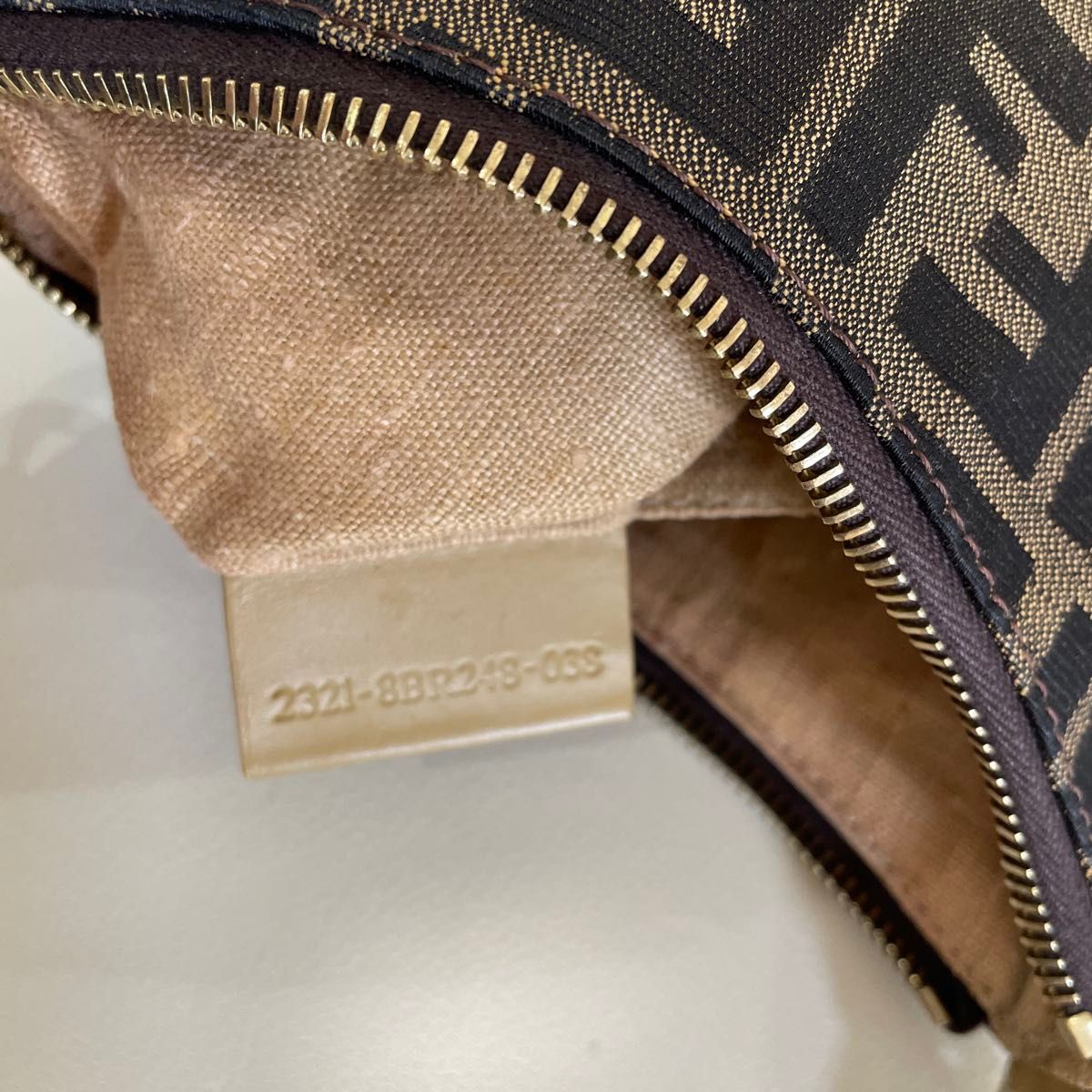 FENDI ズッカ柄 ワンハンドルバッグ ブラウン ヴィンテージ FENDI ズッカ柄 ワンハンドルバッグ ブラウン ヴィンテージ