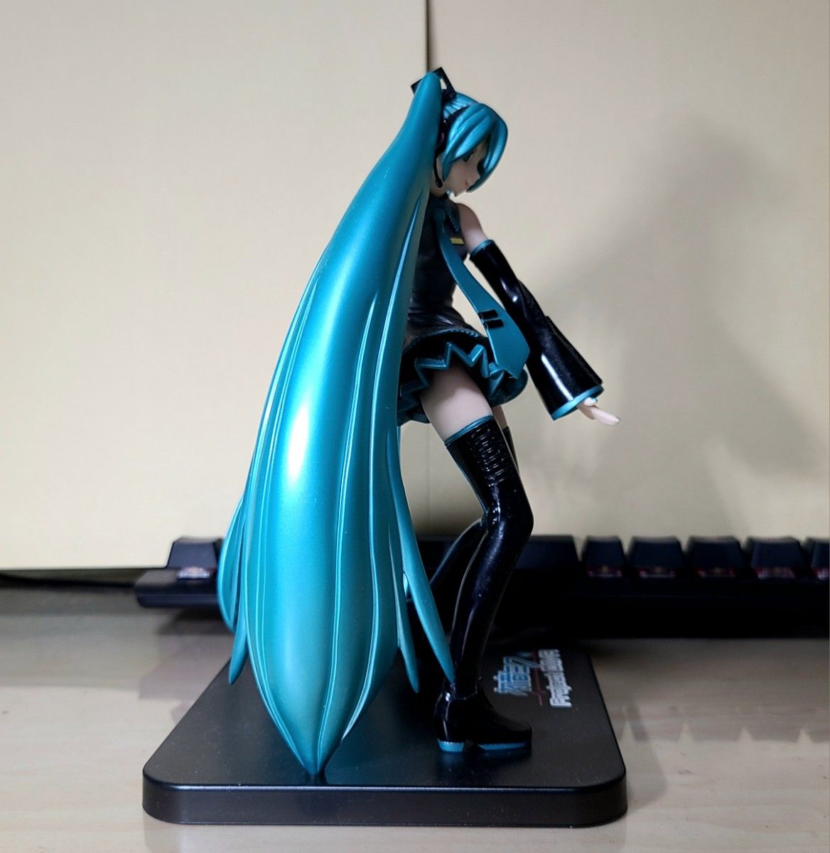 送料込み 難あり ボーカロイド 初音ミク フィギュア タオル ポーチ グッズ ボーカロイド 初音ミク フィギュア箱無し|Yahoo!フリマ(旧