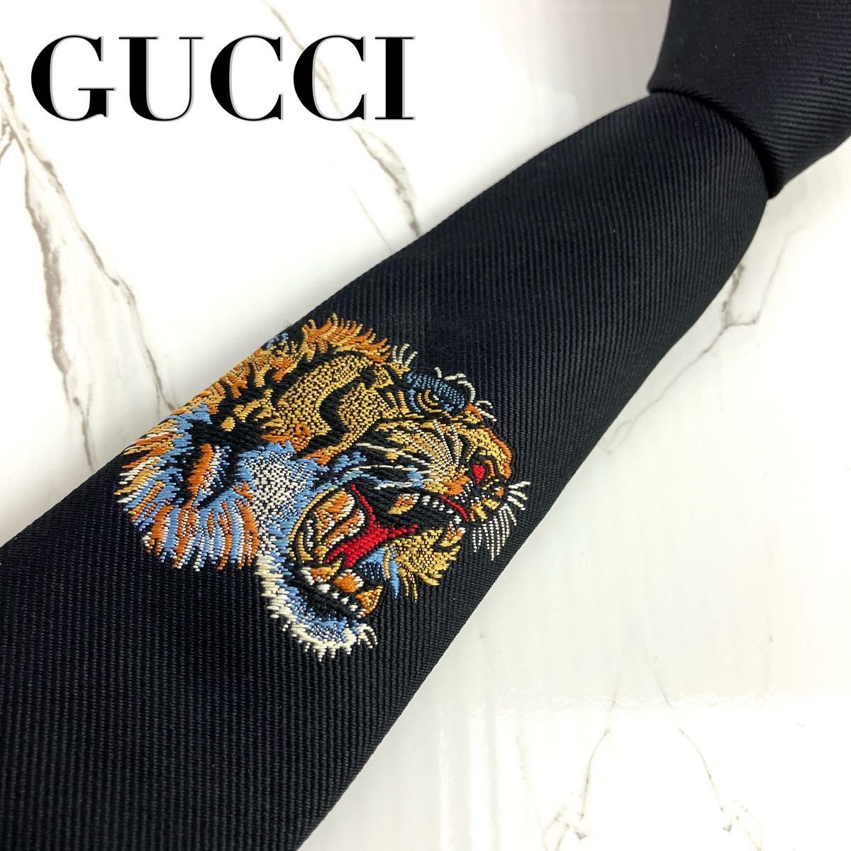 美品 GUCCI グッチ ネクタイ タイガー 虎 ワンポイント刺繍 美品 GUCCI グッチ ネクタイ タイガー 虎 ワンポイント刺繍