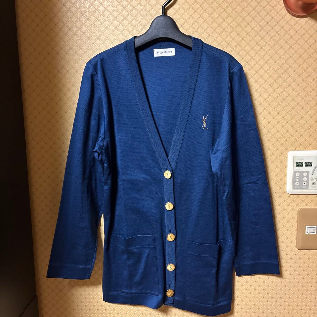 イヴ・サンローラン カーディガン レディース Mサイズ 美品 綿 イヴ・サンローラン カーディガン レディース Mサイズ 美品 綿