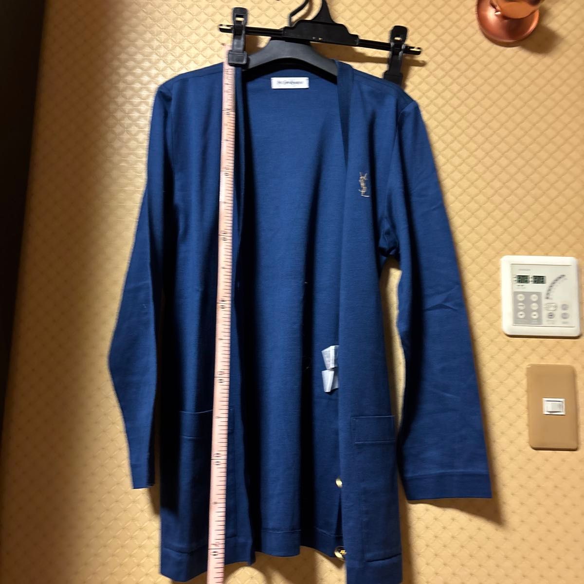 イヴ・サンローラン カーディガン レディース Mサイズ 美品 綿 イヴ・サンローラン カーディガン レディース Mサイズ 美品 綿