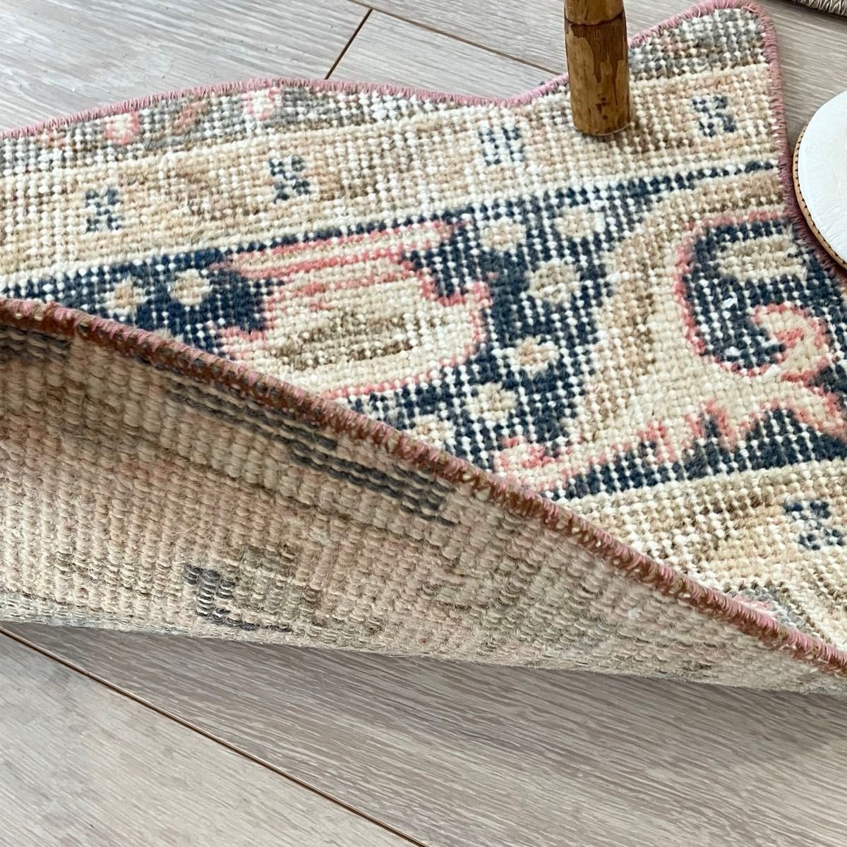 ②猫型ラグ 50×39 ペールピンク くすみブルー トルコ ②猫型ラグ 50×39 ペールピンク くすみブルー トルコ