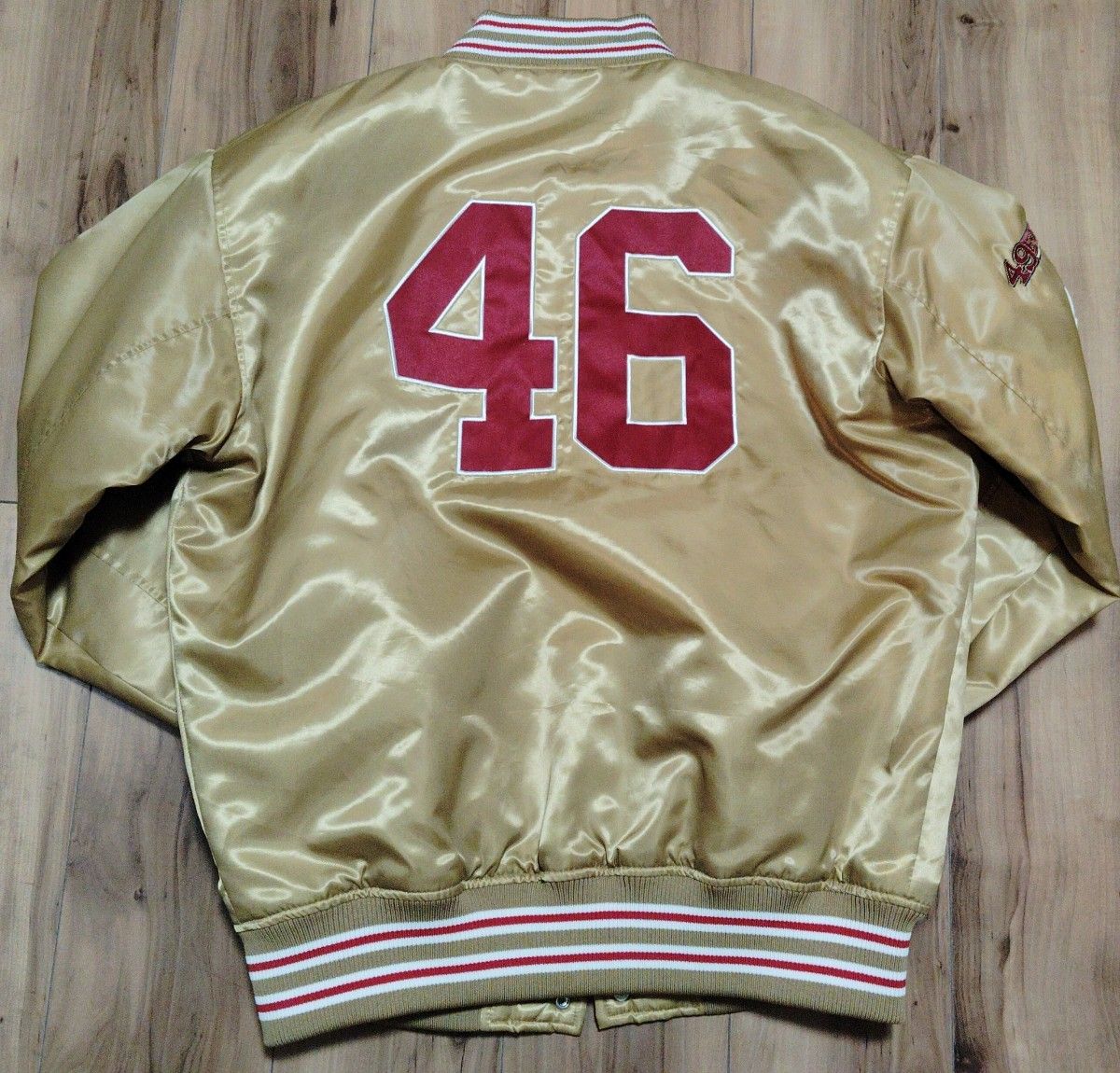 49ers スタジアムジャンパー ゴールド Mサイズ Chalk Line 49ers スタジアムジャンパー ゴールド Mサイズ Chalk Line