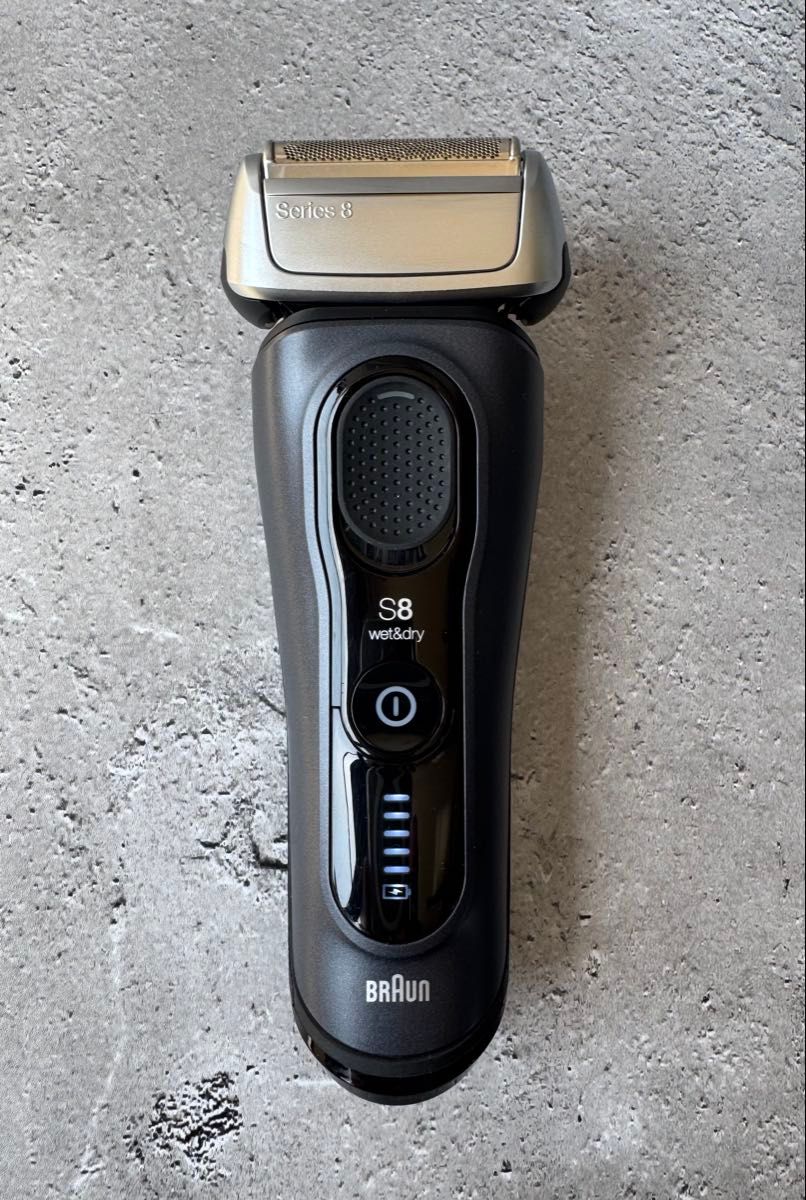 ブラウンシェーバー 電気シェーバー BRAUN シリーズ8 wet & dry ブラウンシェーバー 電気シェーバー BRAUN シリーズ8 wet & dry