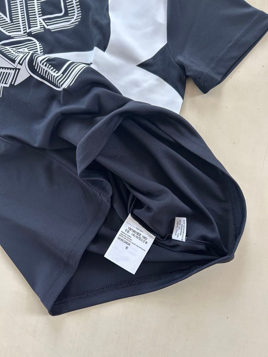 新品タグ付き　140㎝　UNDERARMOURアンダーアーマーセットアップ