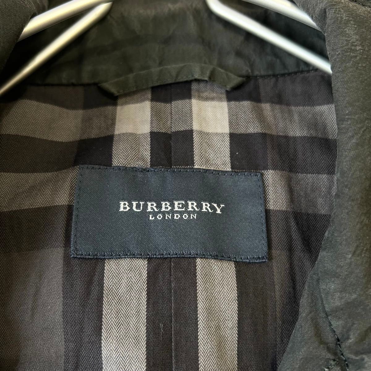 バーバリー ロンドン Burberry 裏地 ノバチェック ジャケット バーバリー ロンドン Burberry 裏地 ノバチェック ジャケット