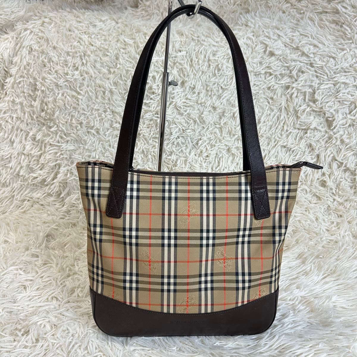 美品 バーバリー ノバチェック シャドーホース トートバッグ 美品 バーバリー ノバチェック シャドーホース トートバッグ