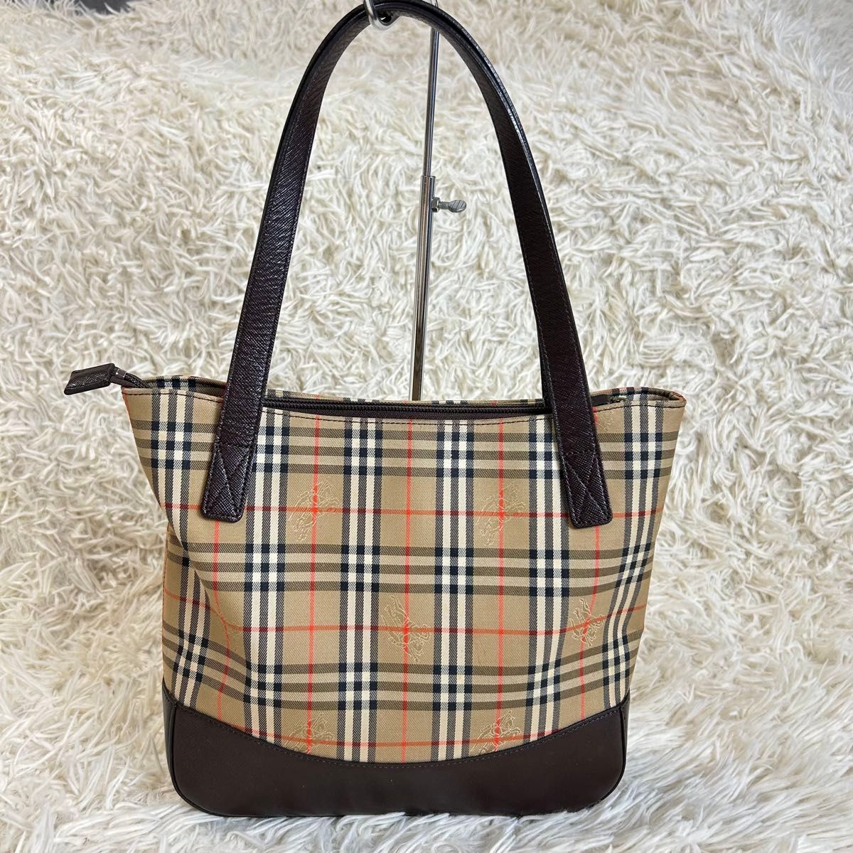 美品 バーバリー ノバチェック シャドーホース トートバッグ 美品 バーバリー ノバチェック シャドーホース トートバッグ