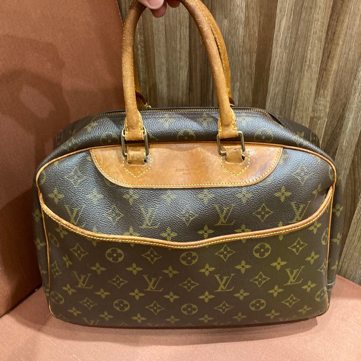 LOUIS VUITTON ルイヴィトン モノグラム ドーヴィル LOUIS VUITTON ルイヴィトン モノグラム ドーヴィル
