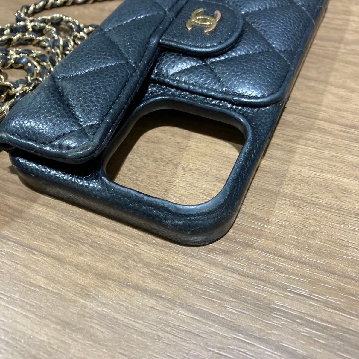 激レア CHANEL シャネル iPhoneケース スマホケース チェーン 激レア CHANEL シャネル iPhoneケース スマホケース チェーン