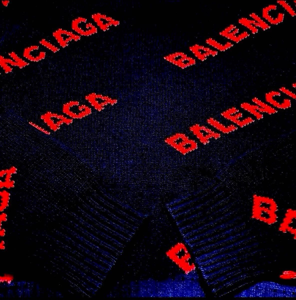 超美品】BALENCIAGA・ジャガードロゴニットセーター・ネイビー 超美品】BALENCIAGA・ジャガードロゴニットセーター・ネイビー