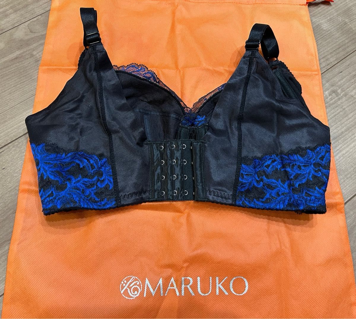 マルコ 補正下着 体型補整 ブラジャー カービシャス 3/4ショート マルコ 補正下着 体型補整 ブラジャー カービシャス 3/4ショート