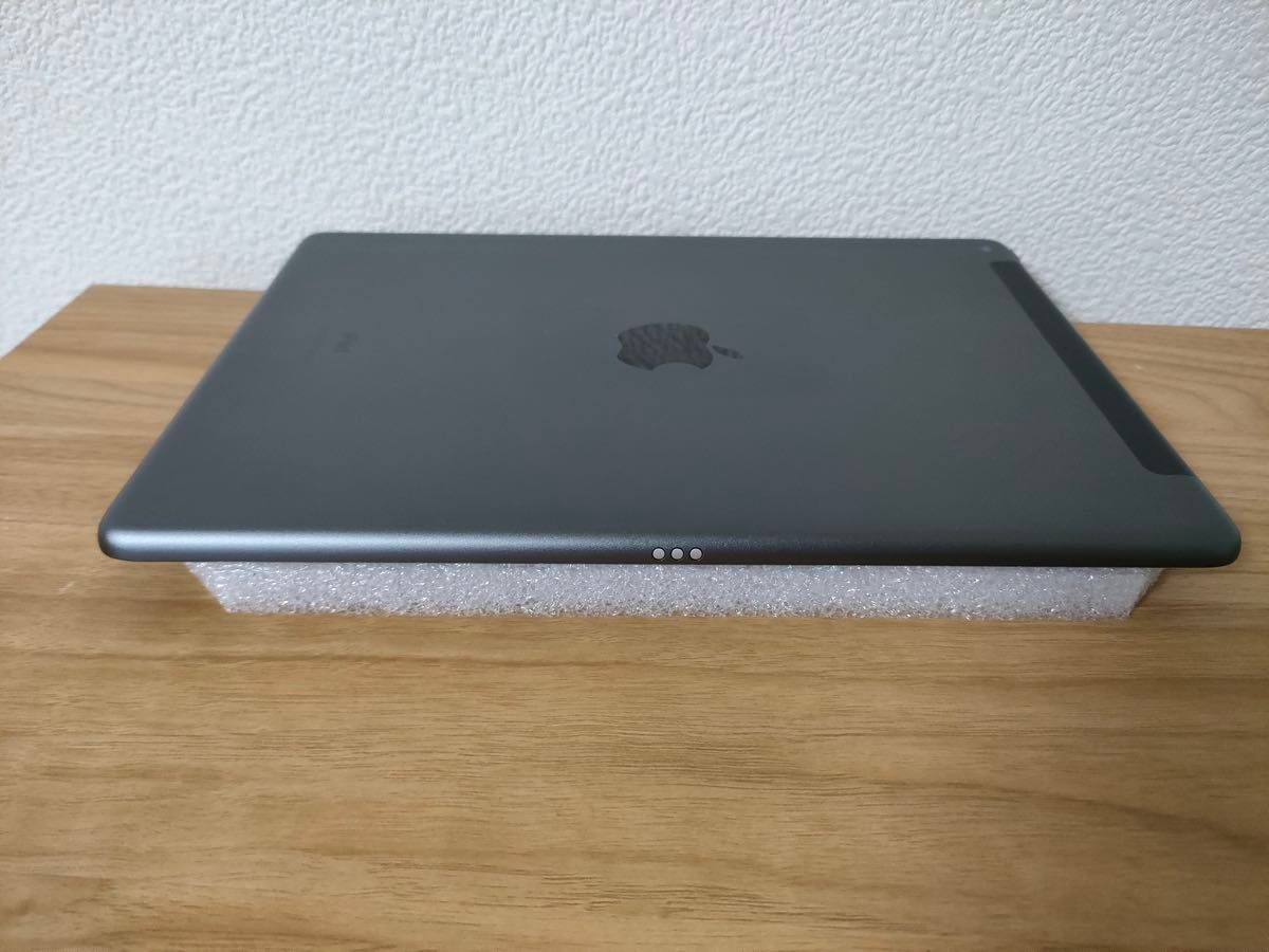 iPad 第9世代 Wi-Fi + Cellular SIMフリー 64GB スペースグレイ iPad 第9世代 Wi-Fi + Cellular SIMフリー 64GB スペースグレイ