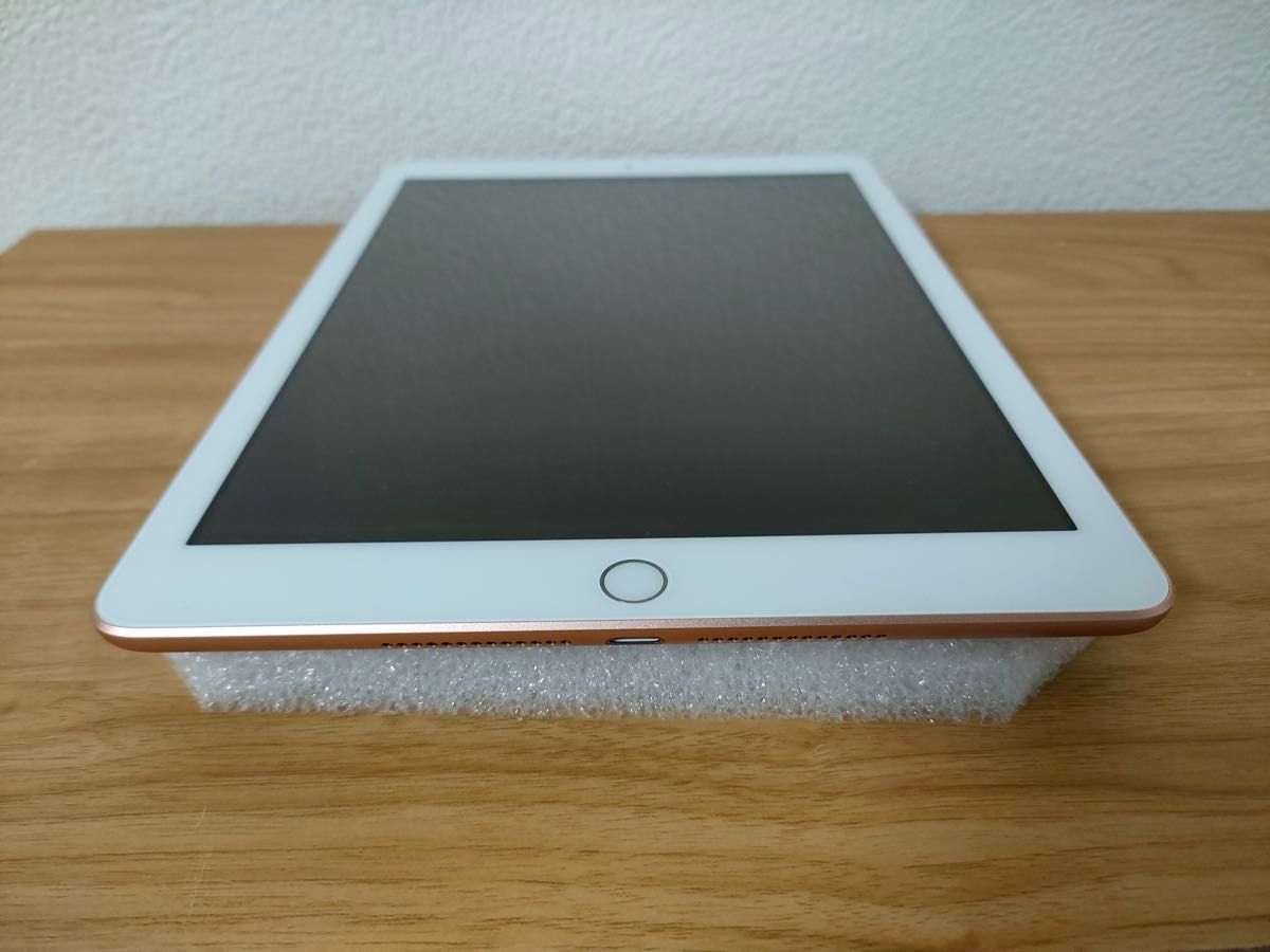 iPad 第6世代 Wi-Fi 32GB ゴールド MRJN2J/A A1893 動作確認済み iPad 第6世代 Wi-Fi 32GB ゴールド MRJN2J/A A1893 動作確認済み