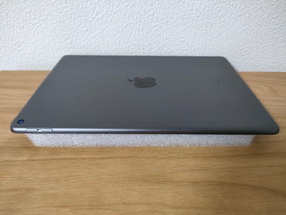 iPad Air 第3世代 Wi-Fi 64GB スペースグレイ MUUJ2J/A A2152 iPad Air 第3世代 Wi-Fi 64GB スペースグレイ MUUJ2J/A A2152