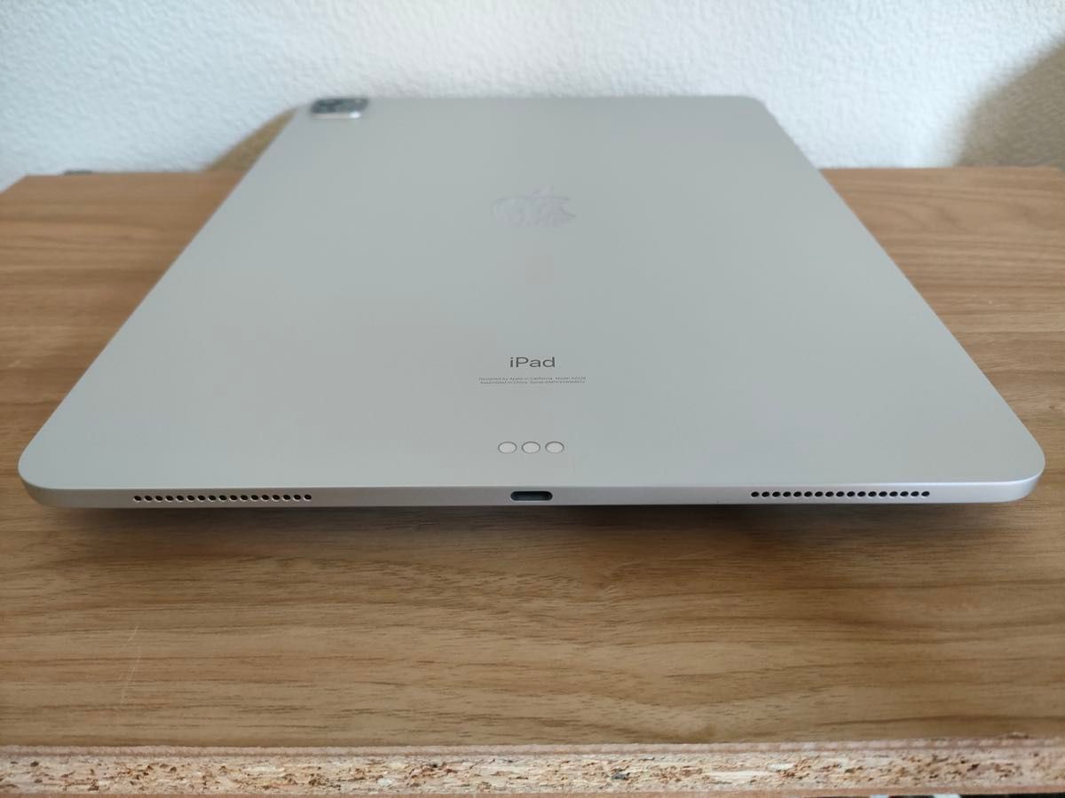 美品】iPad Pro 12 9インチ 第4世代 Wi-Fiモデル 256GB シルバー 美品】iPad Pro 12 9インチ 第4世代 Wi-Fiモデル 256GB シルバー
