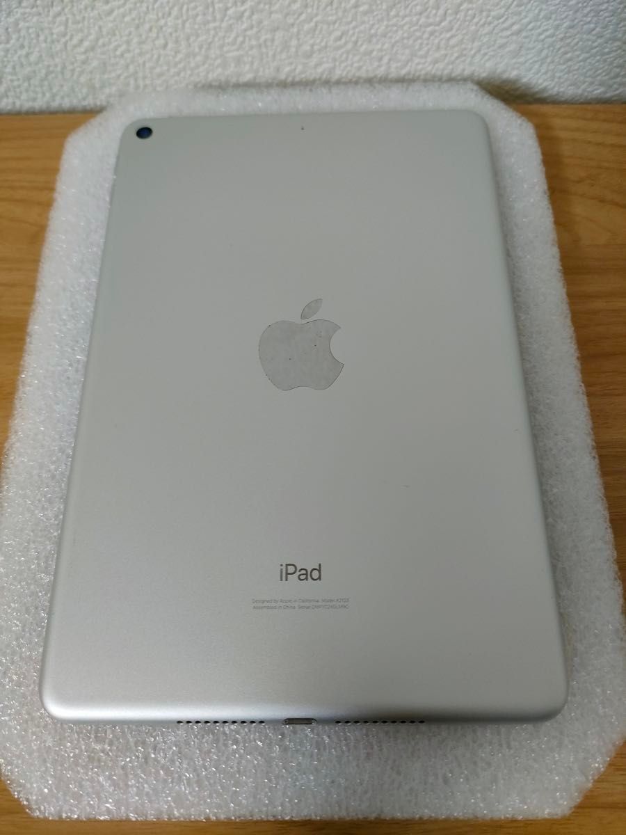 iPad mini 第5世代 Wi-Fi 256GB シルバー MUU52J/A A2133 動作 iPad mini 第5世代 Wi-Fi 256GB シルバー MUU52J/A A2133 動作