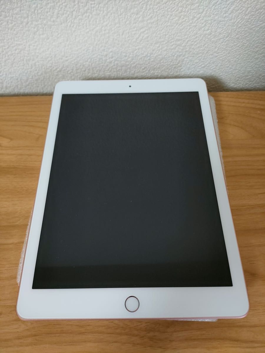 iPad 第6世代 Wi-Fi 32GB ゴールド MRJN2J/A A1893 動作確認済み iPad 第6世代 Wi-Fi 32GB ゴールド MRJN2J/A A1893 動作確認済み