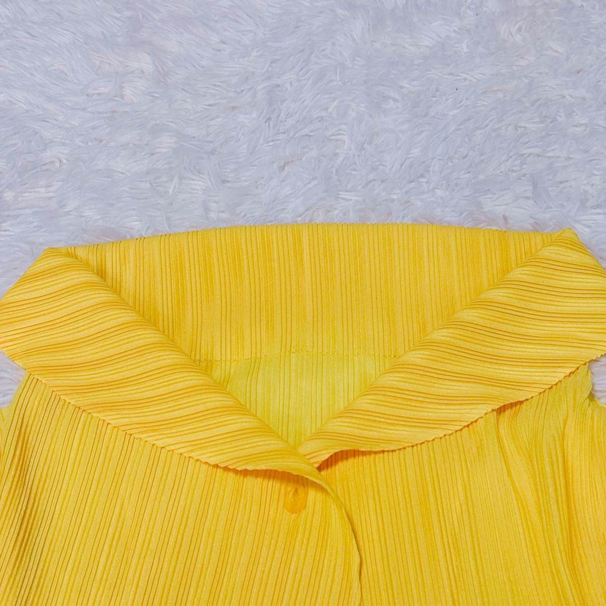 美品】PLEATS PLEASE プリーツプリーズ イッセイミヤケ イエロー 美品】PLEATS PLEASE プリーツプリーズ イッセイミヤケ イエロー