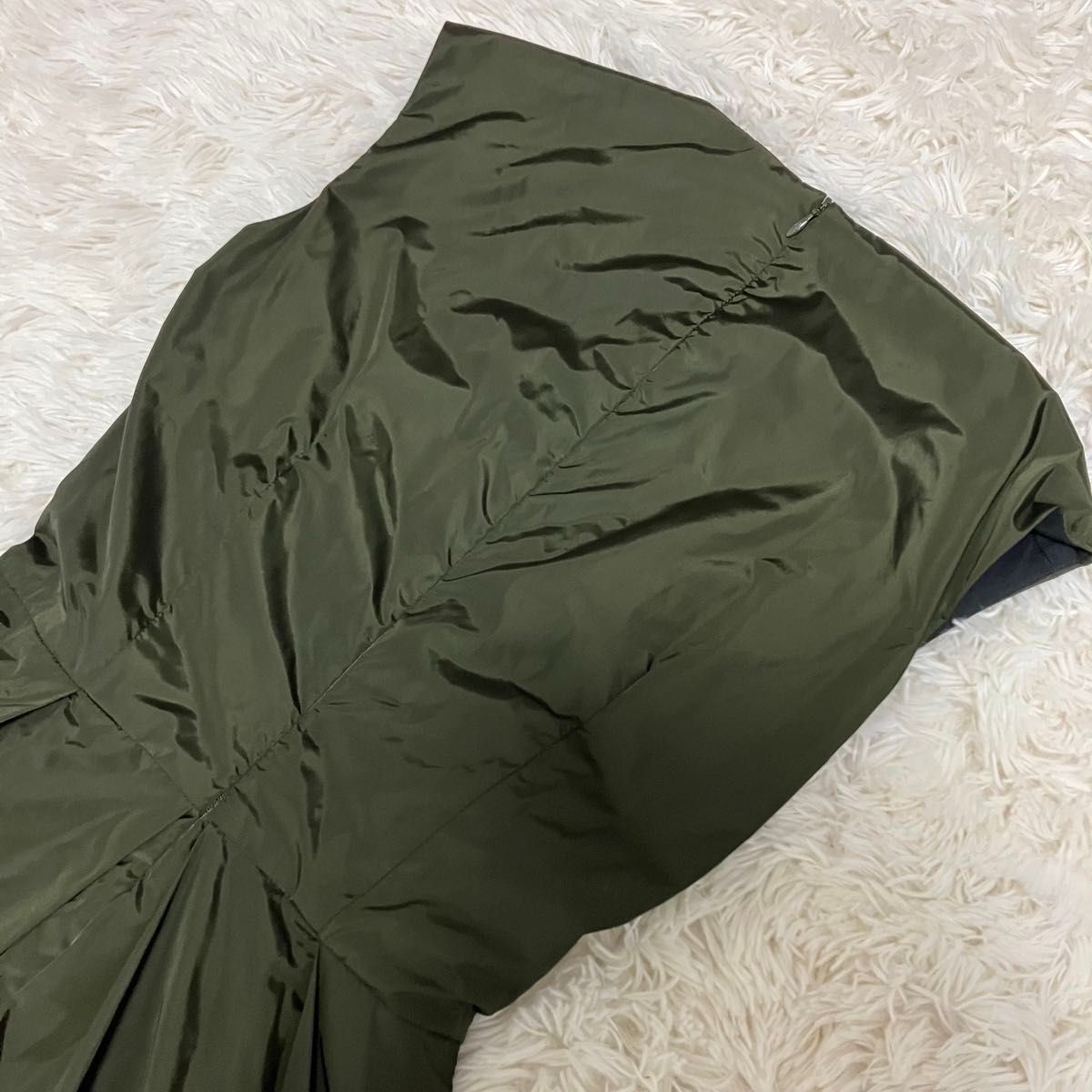 希少】モンクレール MONCLER レディースフレア ワンピース 希少】モンクレール MONCLER レディースフレア ワンピース