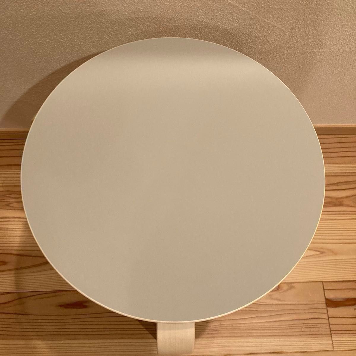 新品】artek stool60 scope別注 リノリウム ペブル 新品】artek stool60 scope別注 リノリウム ペブル