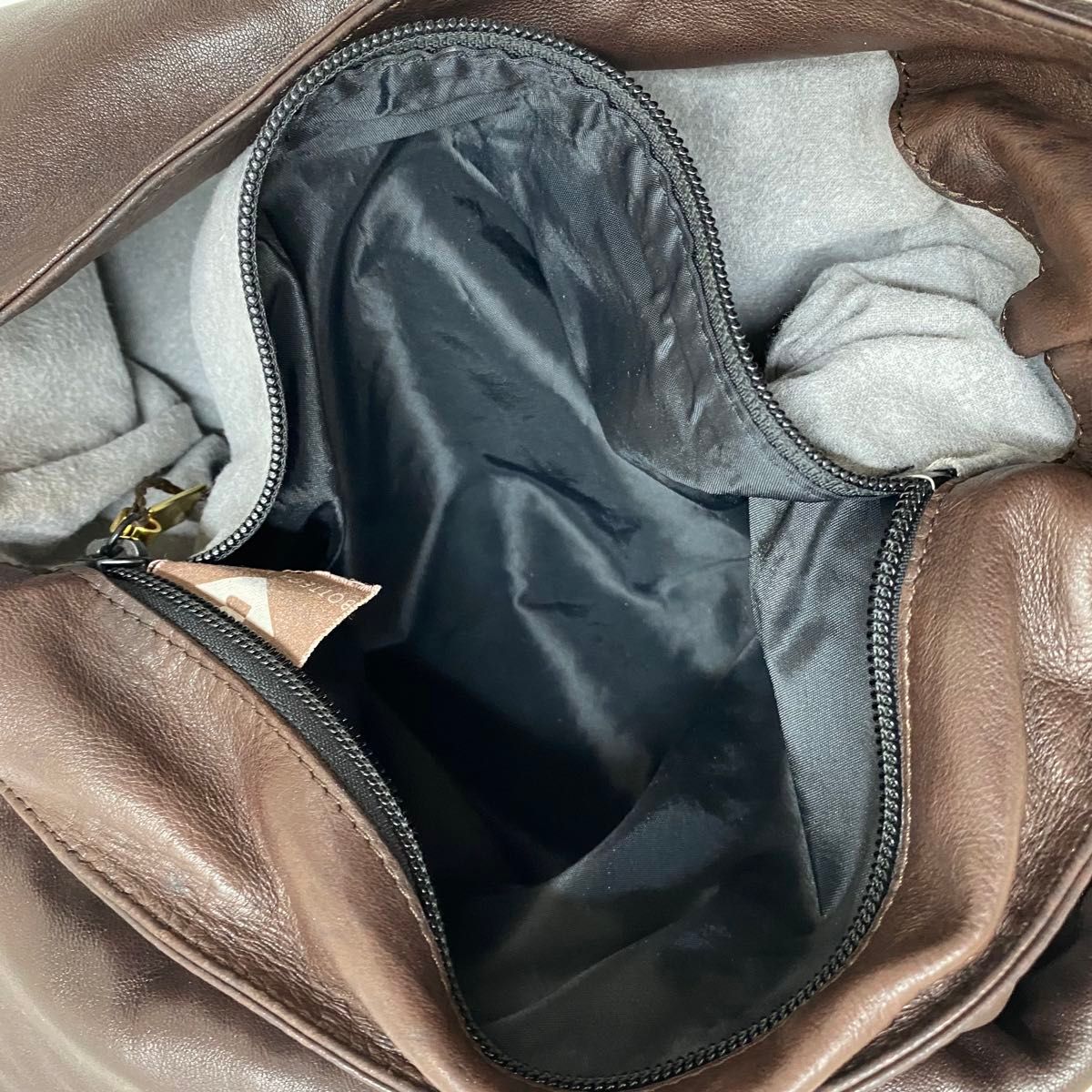 BOTTEGA VENETA ブラウン イントレチャートショルダーバッグ BOTTEGA VENETA ブラウン イントレチャートショルダーバッグ