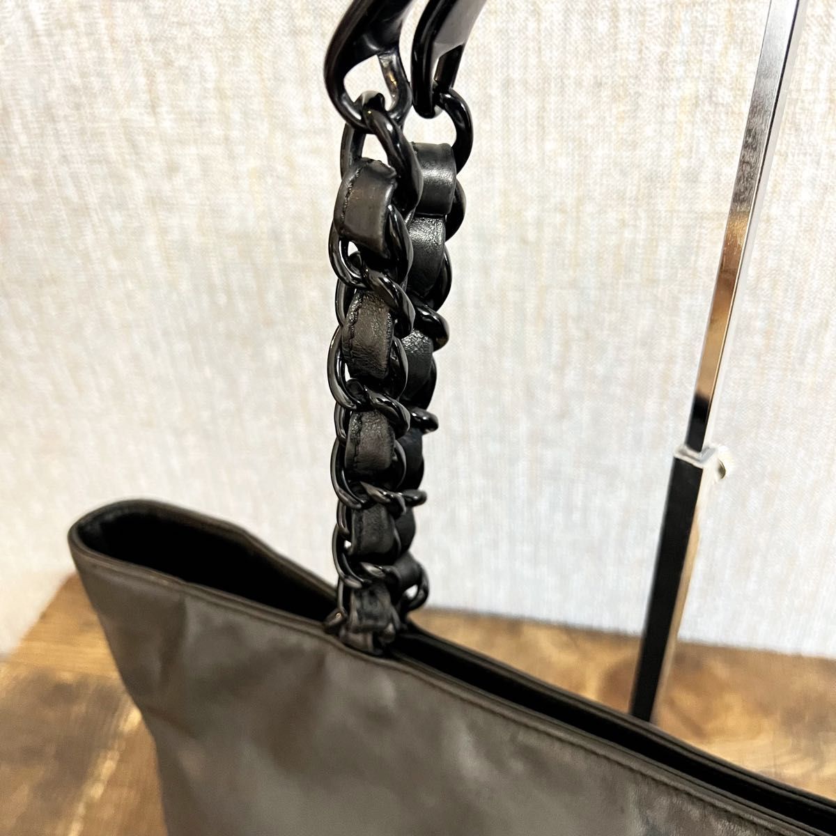 CHANEL シャネル ラムスキン レザー トートバッグ チェーン CHANEL シャネル ラムスキン レザー トートバッグ チェーン
