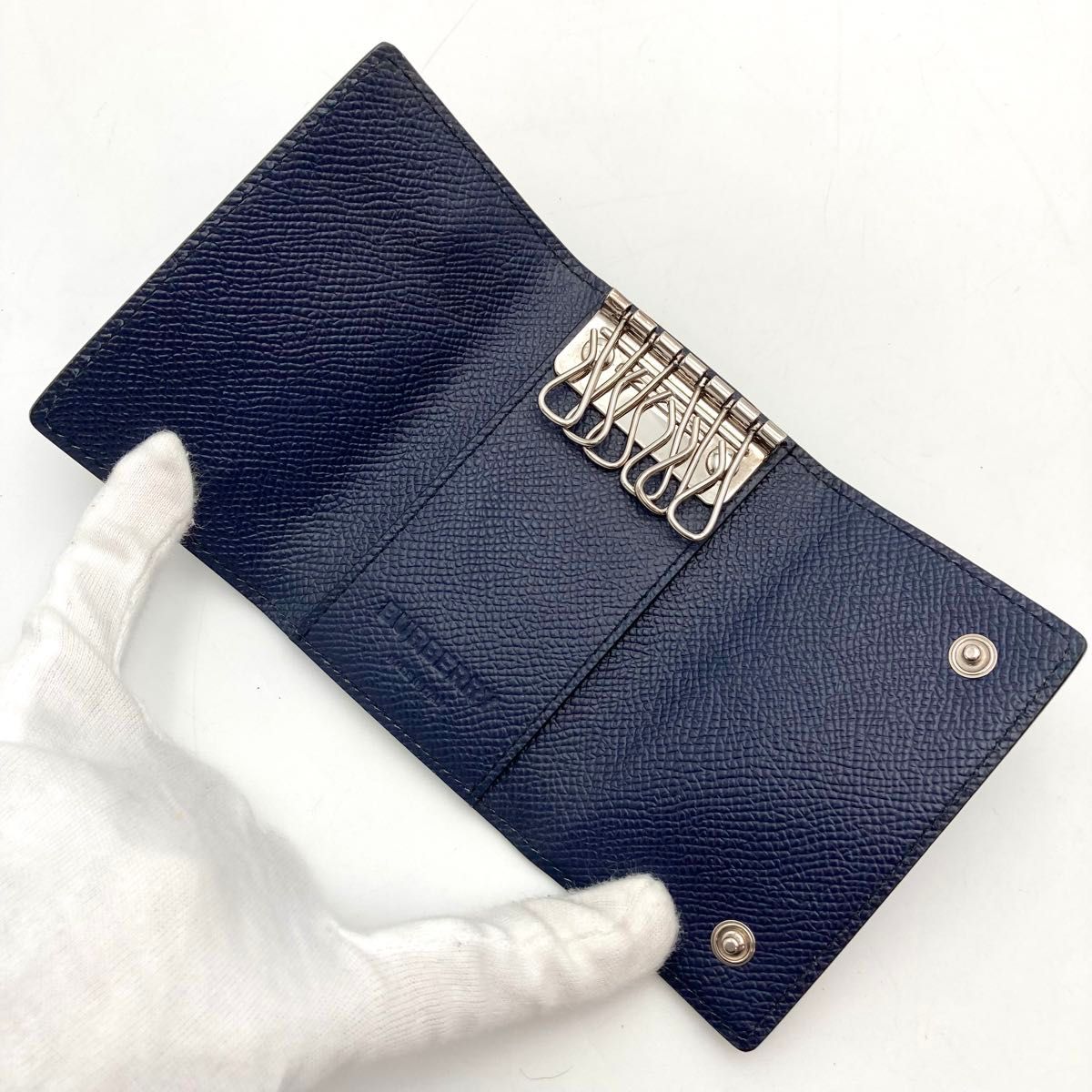 近年モデル【極美品】BURBERRY バーバリー キーケース 6連 ミニ 近年モデル【極美品】BURBERRY バーバリー キーケース 6連 ミニ