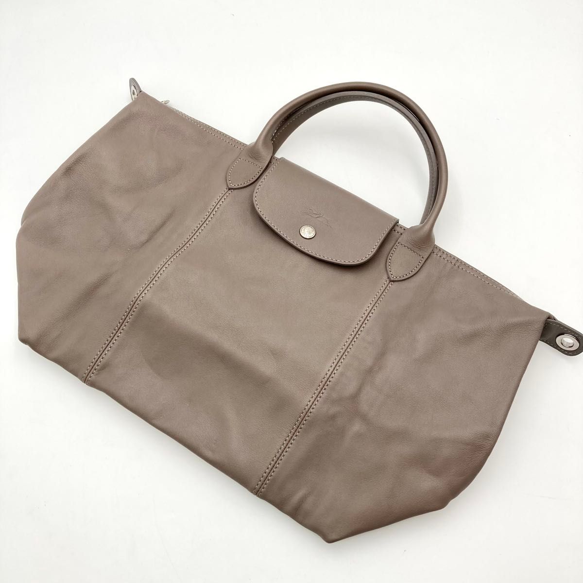 極美品】LONGCHAMP ロンシャン ルプリアージュ キュイール 極美品】LONGCHAMP ロンシャン ルプリアージュ キュイール