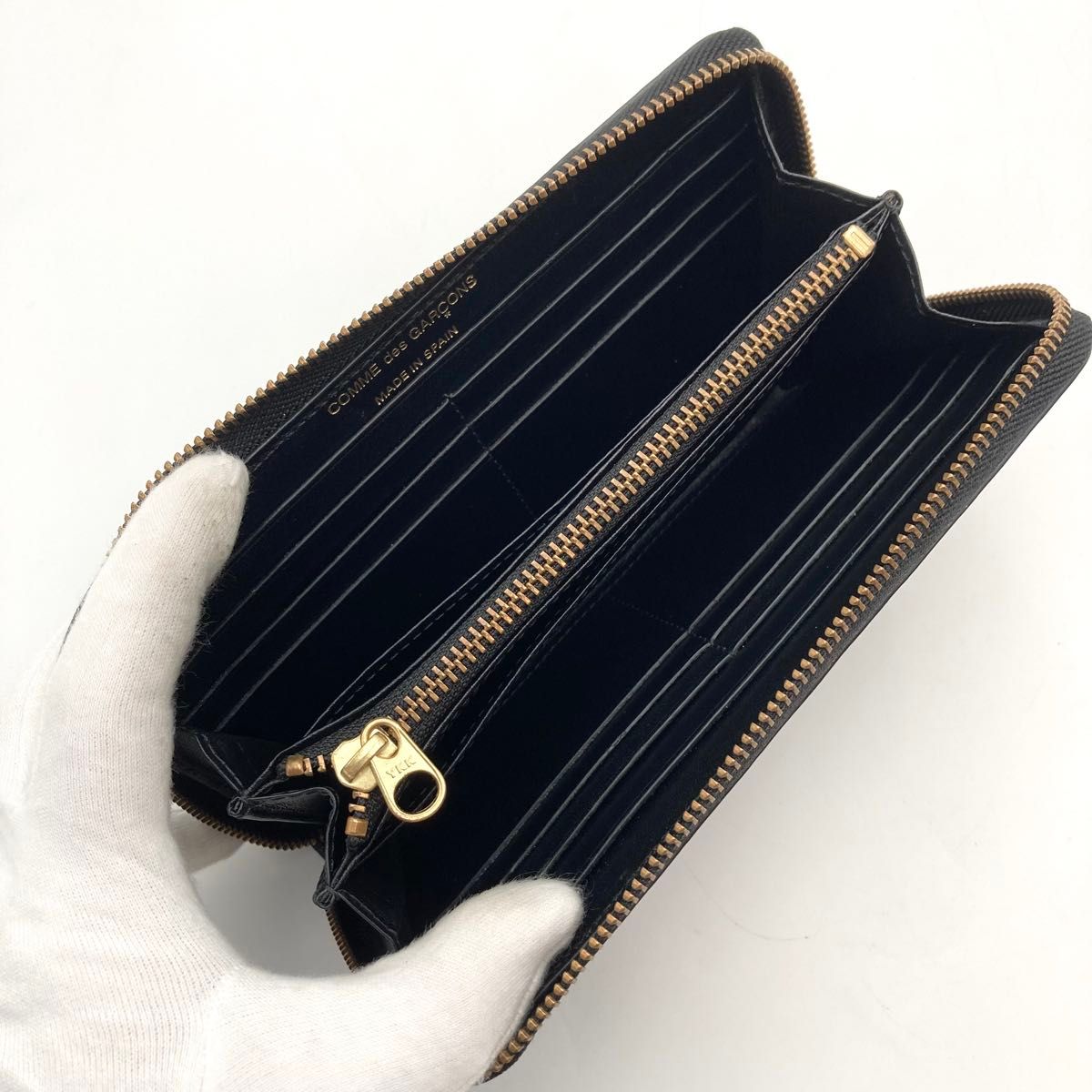 男女OK【極美品】COMME des GARCONS コムデギャルソン 長財布 男女OK【極美品】COMME des GARCONS コムデギャルソン 長財布