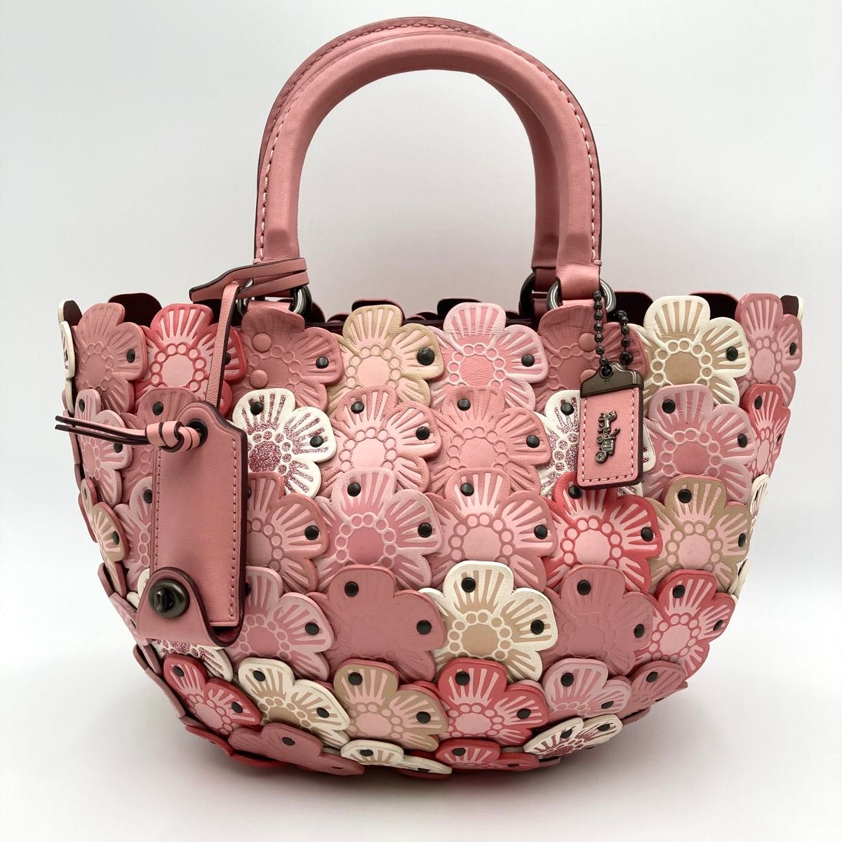 激レア 日本限定【超美品】COACH コーチ ティーローズ 激レア 日本限定【超美品】COACH コーチ ティーローズ